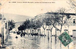 Bone - Avenue Celestin-Bourgoin - Inondations - 1907